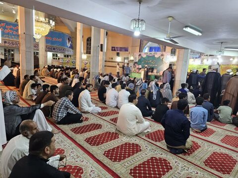 تصاویر/ آیین عمامه‌گذاری جمعی از طلاب مدرسه علمیه امام جعفرصادق(ع) سوسنگرد