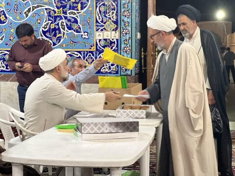 تصاویر / جشنواره نغمه های معنوی ودیدار با ائمه جماعات استان به مناسبت هفته وقف