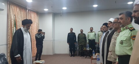 دیدار فرمانده و معاونین نیروی انتظامی با نماینده ولی فقیه در خوزستان