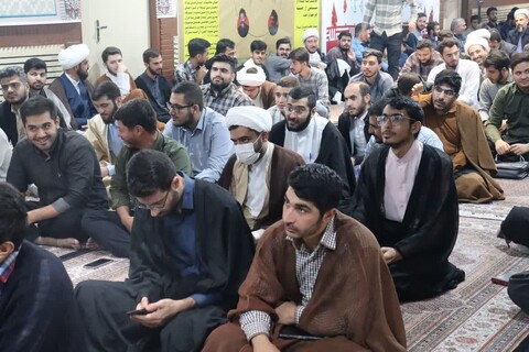تصاویر/ جلسه مشترک طلاب مدرسه علمیه امام خمینی (ره) ارومیه با مسئولین این مدرسه