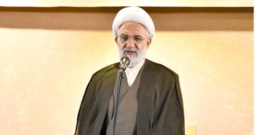 تقنین از مهم‌ترین عرصه‌های حضور فقه در جامعه امروز است/ فقه تقنین باید به کرامت انسانی، عدالت و مصلحت عمومی جهت‌دهی کند