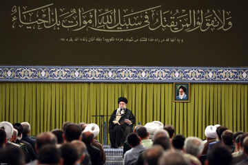 پیام شهدا به دلها رسانده شود / همدان؛ مرکز ارزش های تمدنی