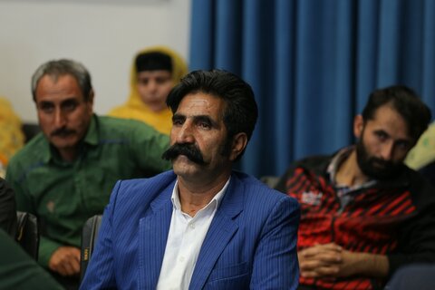 تصاویر / دیدار جمعی از عشایر با نماینده ولی فقیه در استان قزوین