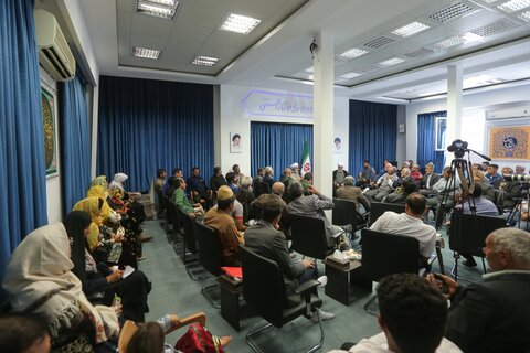 تصاویر / دیدار جمعی از عشایر با نماینده ولی فقیه در استان قزوین