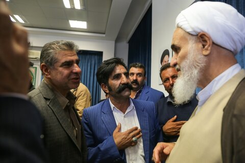 تصاویر / دیدار جمعی از عشایر با نماینده ولی فقیه در استان قزوین