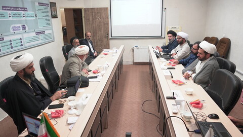 تصاویر/ دومین کمیته تخصصی اقتصاد مقاومتی قرارگاه کنشگری حوزه و روحانیت