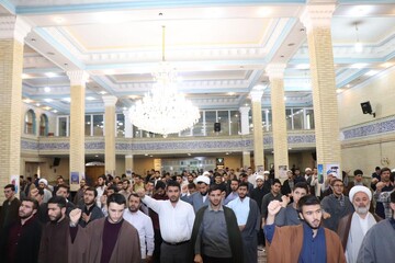 تصاویر/ اجتماع طلاب و اساتید حوزه علمیه ولی عصر (عج) بناب در حمایت از جبهه مقاومت و فلسطین