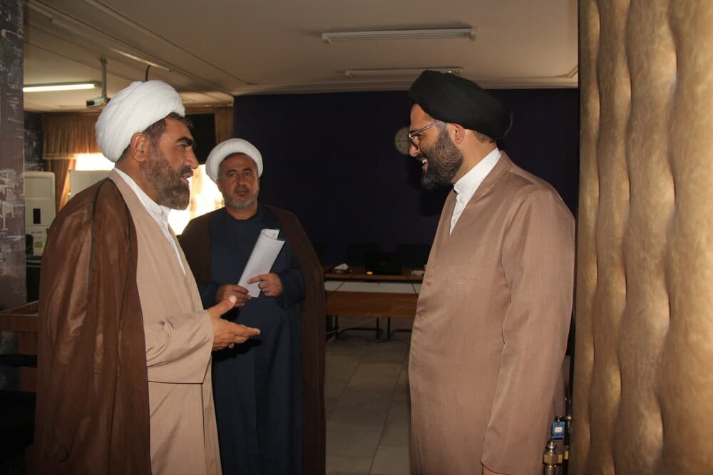 وقف از سنتهای زیبای اسلامی است