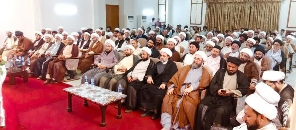 برگزاری پیشنشست همایش "یکصدمین سال بازتأسیس حوزه علمیه قم" در پاکستان 6 پیش همایش صد سالگی بازتاسیس حوزه در پاکستان