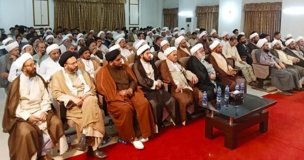 برگزاری پیشنشست همایش "یکصدمین سال بازتأسیس حوزه علمیه قم" در پاکستان 4 پیش همایش صد سالگی بازتاسیس حوزه در پاکستان