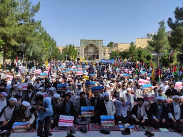 فیلم | اجتماع بزرگ حوزویان و مردم ولایتمدار شهر مقدس قم در حمایت از فلسطین