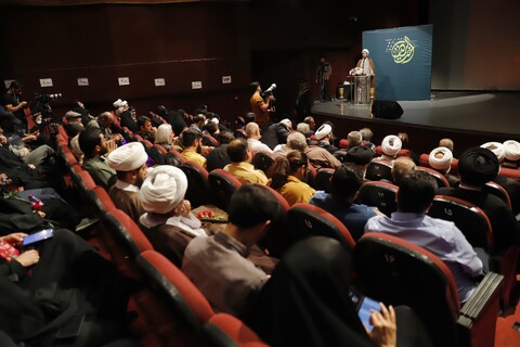 تصاویر/ مراسم رونمایی و اکران فیلم اخت الرضا در قم