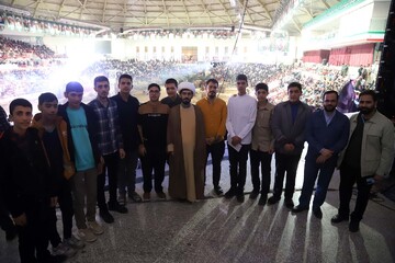 فیلم | منتخبی از چهارمین شب اجلاسیه دومین کنگره ملی هشت هزار شهید استان همدان