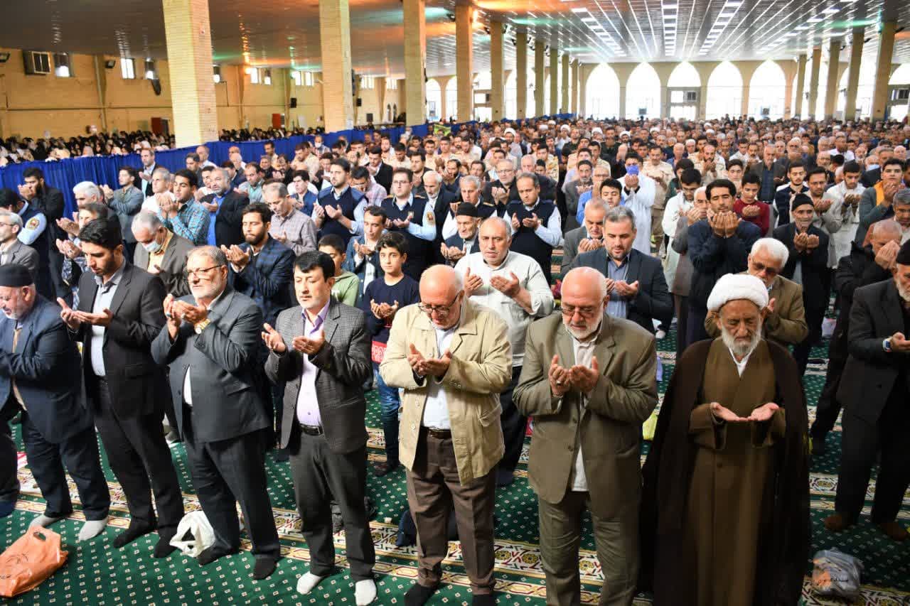 تصاویر/ اقامه نماز جمعه شهرستان خوی