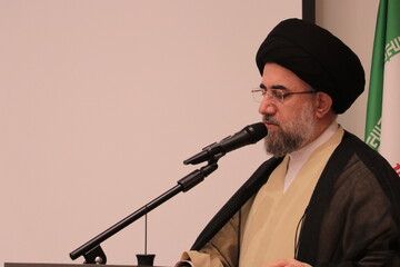 اسلام با حضور عفیفانه زنان در جامعه مخالفتی ندارد