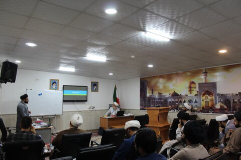 تصاویر/ برگزاری آخرین مرحله از دوره تربیت مدرس مهارت های پژوهشی در حوزه علمیه خوزستان