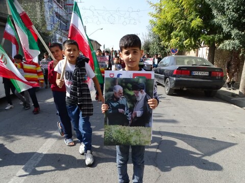 تصاویر/راهپیمایی مردم شهرستان چهاربرج در محکومیت جنایات رژیم کودک کُش صهیونیستی