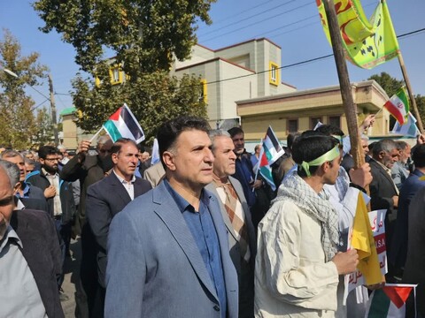تصاویر/ راهپیمایی ضد صهیونیستی مردم شهید پرور شهرستان خوی