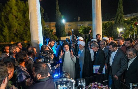 تصاویر|   مراسم یادروز لسان الغیب خواجه حافظ شیرازی با حضور رئیس جمهور