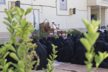 " بسم الله الرحمن الرحیم " باید ورد زبان همه ما باشد