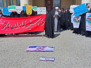 فیلم | قرائت بیانیه در محکومیت حملات وحشیانه اسرائیل به مردم بی پناه غزه در خمین