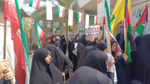 تجمع اعتراضی طلاب مدرسه علمیه ام البنین دلوار