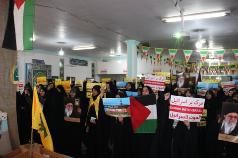 تصاویر/تجمع بانوان طلبه یزدی در حمایت از مردم فلسطین
