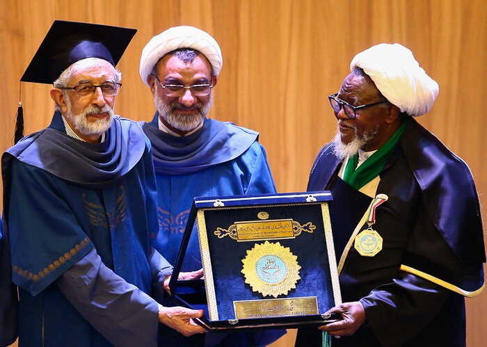 ورود شیخ ابراهیم زکزاکی رهبر جنبش اسلامی نیجریه به مشهد