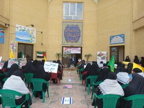 تصاویر / تجمع اساتید وطلاب حوزه علمیه خواهران استان قزوین