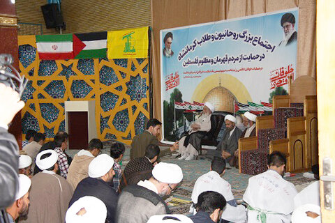 جو غاصب حکومت اپنا دفاع نہیں کر سکتی وہ اپنے حامیوں کا دفاع کیسے کرے گی؟