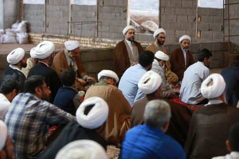 نشست هم اندیشی جهادگران حوزوی با امام جمعه پردیسان