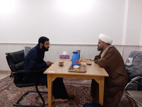 تصاویر/ برگزاری جلسات مشاوره فردی و گروهی در مدرسه علمیه علی بن ابی طالب(ع) اهواز