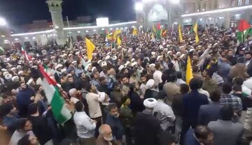 فیلم | خروش شبانه مردم قم در اعتراض به نسل کشی صهیونیست‌ها