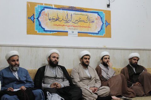 تصاویر/ برگزاری کارگاه ارتباط موثر ویژه کارکنان مدیریت حوزه علمیه خوزستان