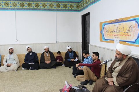 تصاویر/ برگزاری کارگاه ارتباط موثر ویژه کارکنان مدیریت حوزه علمیه خوزستان