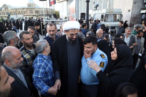 تصاویر / گفت‌وگو امام جمعه همدان با مردم