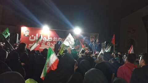 تصاویر اجتماع بزرگ مردم مشهد در میدان شهدا در حمایت از مردم غزه