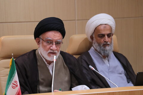تصاویر| جسله جامعه روحانیت شیراز با حضور تعدادی از علمای محور مقاومت