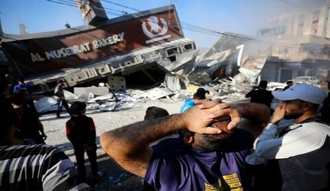 قصف الاحتلال المخابز بغزة جريمة ضد الإنسانية