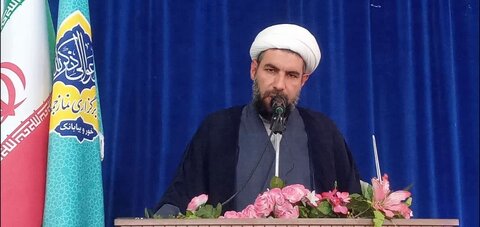 حجت‌الاسلام محمدحسین رمضانی امام‌ جمعه خوروبیابانک