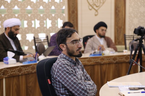 برگزاری نشست های علمی هسته های حل مسئله