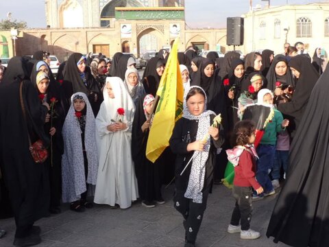 تصاویر / اجتماع مادران شهدای مقاومت قزوین در گلزار شهدای قزوین