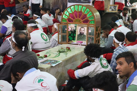 اجتماع امدادگران و داوطلبان هلال احمر در محکومیت حمله به امدادگران و غیرنظامیان مظلوم فلسطین در اهواز