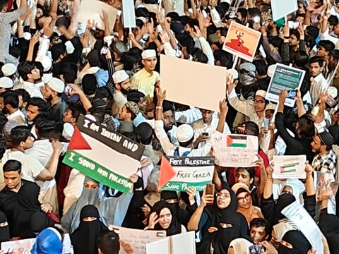 ممبئی میں اسرائیلی حملوں کے خلاف غزہ کے ساتھ یکجہتی کا اظہار