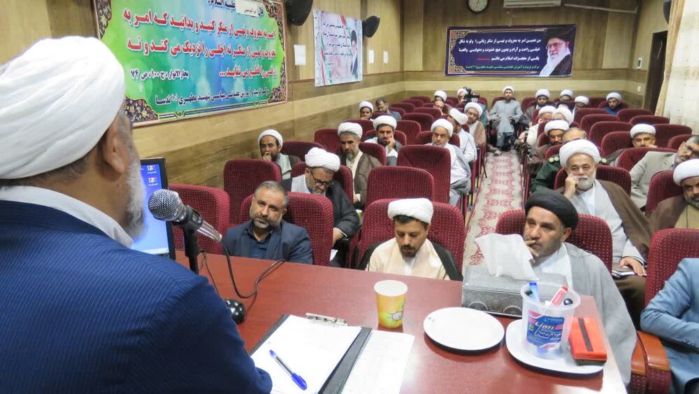 همایش فصلی نمایندگی ولی فقیه در نیروی دریایی سپاه برگزار شد