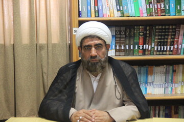 فعالیت های حوزه های علمیه پیوست تبلیغی داشته باشد