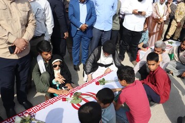 تصاویر/ آیین استقبال از پیکر مطهر ۲۲ شهید تازه تفحص شده دوران دفاع مقدس در شلمچه