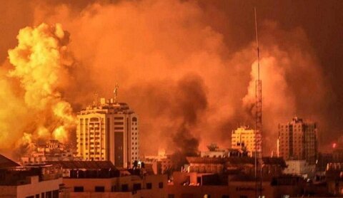 طائرات الاحتلال تقصف محيط مشفى القدس في غزة