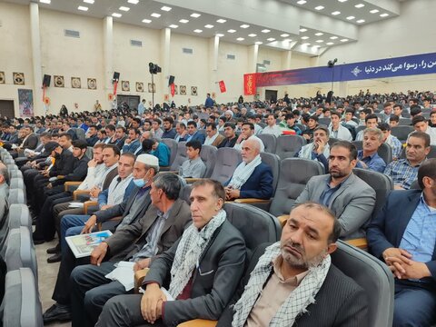 تصاویر اجلاسیه ۱ هزار و ۱۰۰ شهید معلم و دانش آموز لرستان