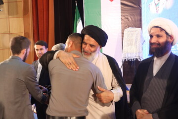 تصاویر/ همایش عهد دانشجویان بسیجی استان خوزستان